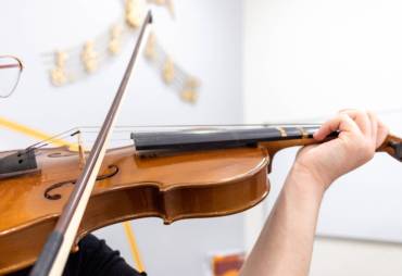 Violin Lessons at Sonata, Tecumseh